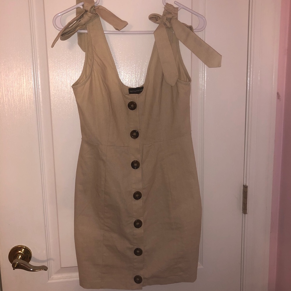 PrettyLittleThing Dress